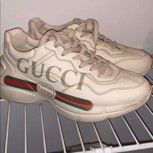 Gucci Rhyton logo sneaker